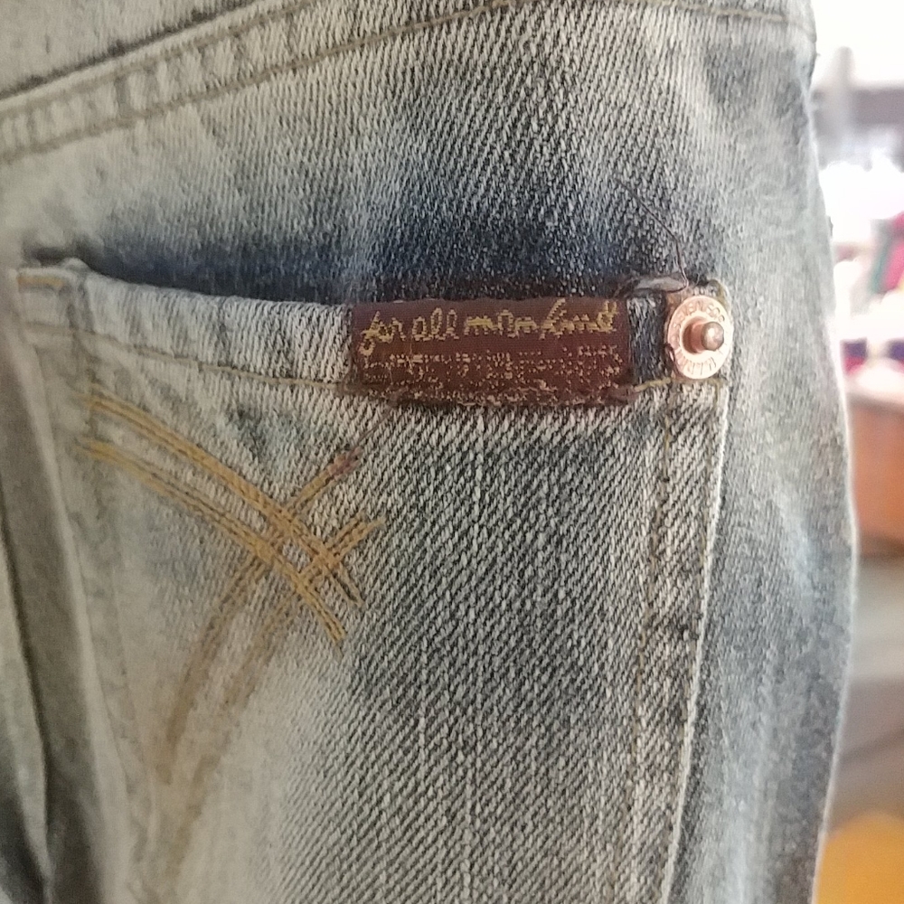 7 For All Mankind Low-Rise Jeans - Picture 6 of 8